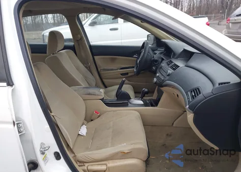 2011 Honda Accord 2.4 Lx из США, поврежденный, VIN 1HGCP2F32BA123755